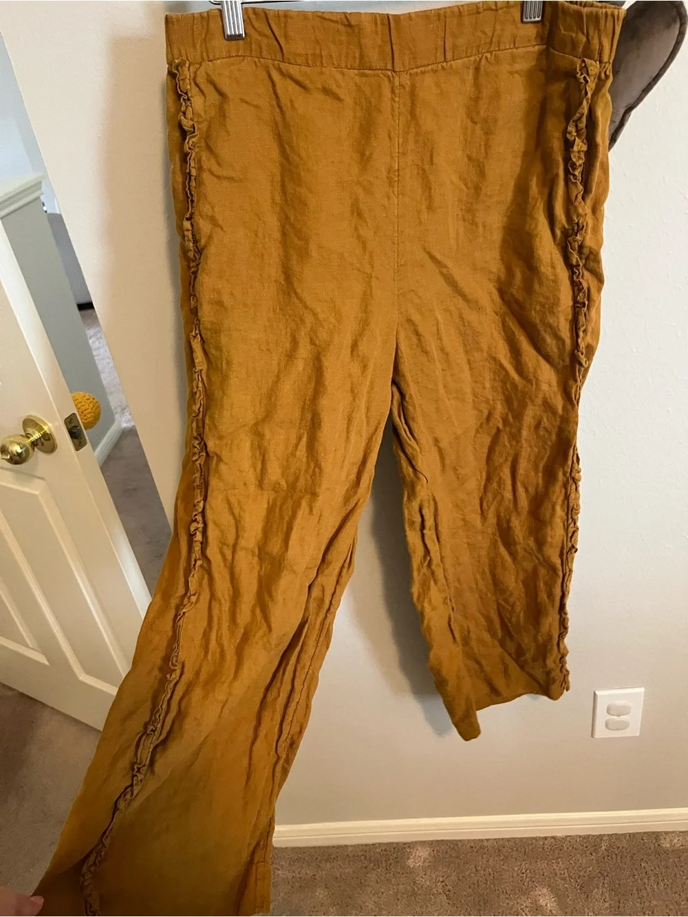 Women’s J-Crew Ruffle Linen Pants in Mustard Brown
